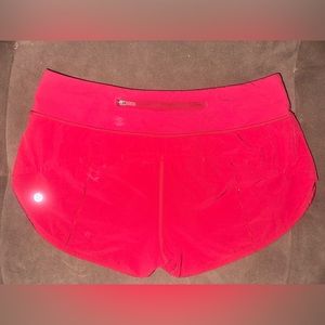 Lululemon speed up low-rise lined short 2.5” size 6